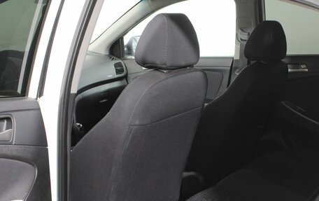 Hyundai Solaris II рестайлинг, 2016 год, 805 000 рублей, 16 фотография