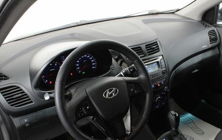 Hyundai Solaris II рестайлинг, 2016 год, 805 000 рублей, 15 фотография