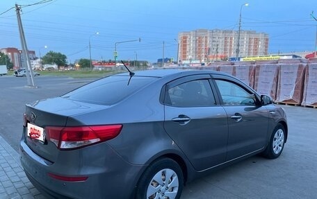 KIA Rio III рестайлинг, 2016 год, 800 000 рублей, 5 фотография