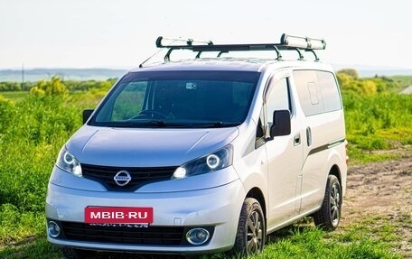Nissan NV200, 2012 год, 1 200 000 рублей, 2 фотография