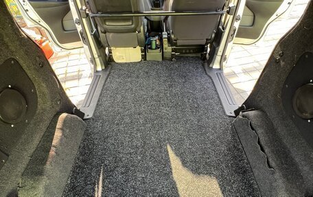 Nissan NV200, 2012 год, 1 200 000 рублей, 12 фотография