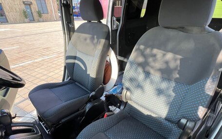 Nissan NV200, 2012 год, 1 200 000 рублей, 16 фотография