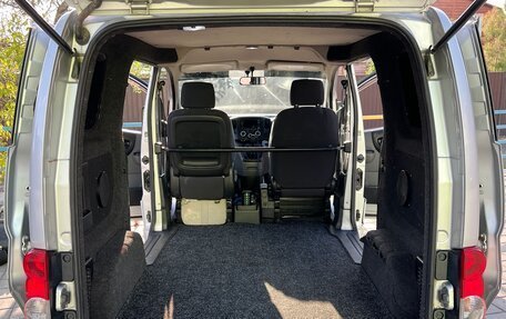 Nissan NV200, 2012 год, 1 200 000 рублей, 14 фотография
