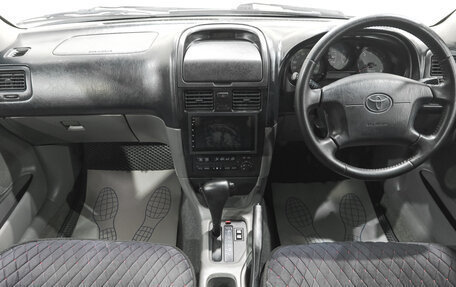 Toyota Caldina, 2001 год, 599 000 рублей, 10 фотография
