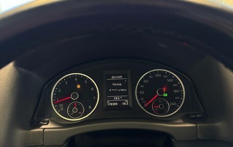 Volkswagen Tiguan I, 2010 год, 1 049 000 рублей, 11 фотография