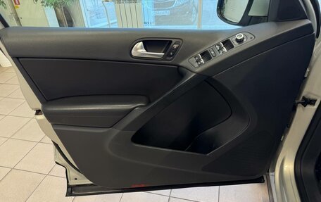 Volkswagen Tiguan I, 2010 год, 1 049 000 рублей, 14 фотография