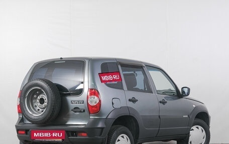 Chevrolet Niva I рестайлинг, 2017 год, 829 000 рублей, 5 фотография