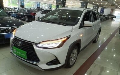 Toyota Yaris XP150 рестайлинг, 2022 год, 1 300 000 рублей, 1 фотография