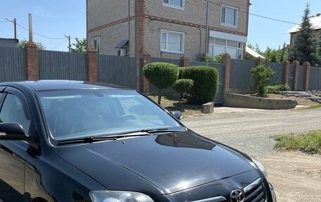 Toyota Avensis III рестайлинг, 2007 год, 830 000 рублей, 1 фотография