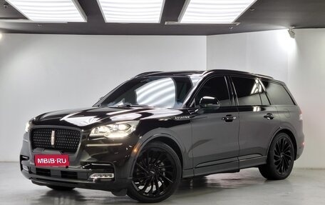 Lincoln Aviator II, 2022 год, 4 890 000 рублей, 1 фотография