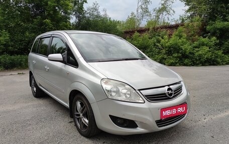 Opel Zafira B, 2009 год, 850 000 рублей, 1 фотография