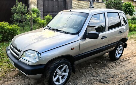 Chevrolet Niva I рестайлинг, 2008 год, 460 000 рублей, 1 фотография