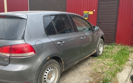 Volkswagen Golf VI, 2010 год, 450 000 рублей, 3 фотография