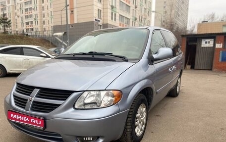 Dodge Caravan IV, 2004 год, 590 000 рублей, 1 фотография