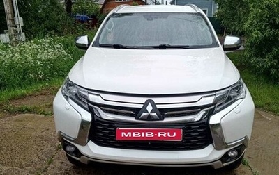 Mitsubishi Pajero Sport III рестайлинг, 2017 год, 2 800 000 рублей, 1 фотография