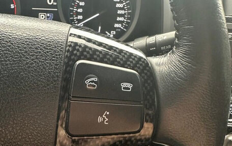 Toyota Land Cruiser 200, 2013 год, 4 050 000 рублей, 8 фотография
