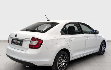 Skoda Rapid I, 2018 год, 1 270 000 рублей, 5 фотография