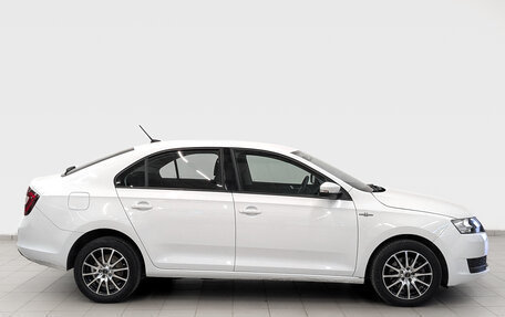 Skoda Rapid I, 2018 год, 1 270 000 рублей, 4 фотография
