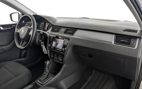 Skoda Rapid I, 2018 год, 1 270 000 рублей, 13 фотография