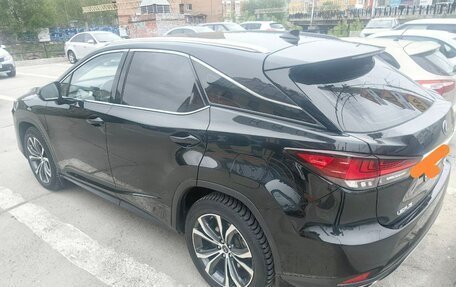Lexus RX IV рестайлинг, 2020 год, 5 600 000 рублей, 6 фотография