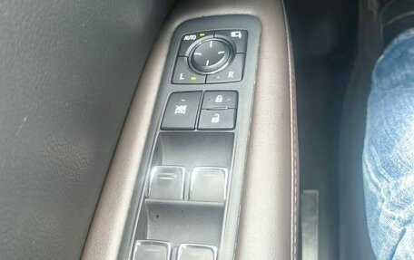 Lexus RX IV рестайлинг, 2020 год, 5 600 000 рублей, 35 фотография