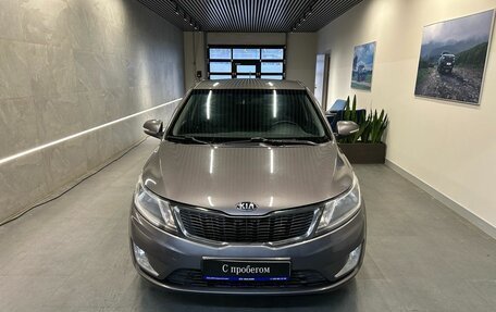 KIA Rio III рестайлинг, 2013 год, 899 000 рублей, 2 фотография