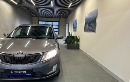 KIA Rio III рестайлинг, 2013 год, 899 000 рублей, 16 фотография