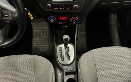 KIA Rio III рестайлинг, 2013 год, 899 000 рублей, 12 фотография
