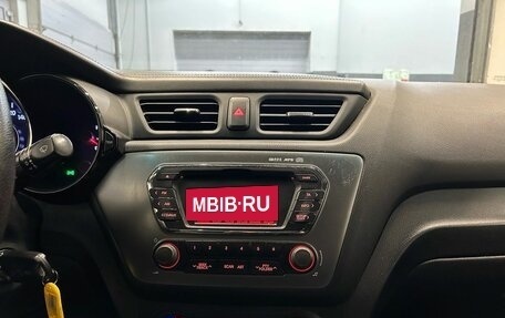 KIA Rio III рестайлинг, 2013 год, 899 000 рублей, 10 фотография