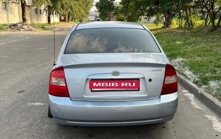 KIA Cerato I, 2004 год, 245 000 рублей, 3 фотография