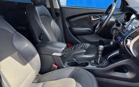 Hyundai ix35 I рестайлинг, 2010 год, 929 000 рублей, 14 фотография