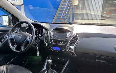 Hyundai ix35 I рестайлинг, 2010 год, 929 000 рублей, 16 фотография