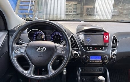 Hyundai ix35 I рестайлинг, 2010 год, 929 000 рублей, 11 фотография