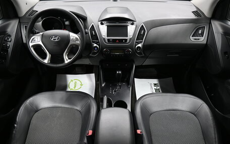 Hyundai ix35 I рестайлинг, 2011 год, 1 375 000 рублей, 10 фотография
