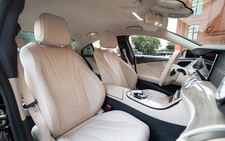 Mercedes-Benz CLS, 2018 год, 5 100 000 рублей, 11 фотография