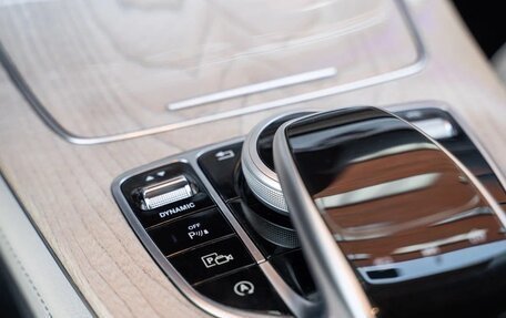 Mercedes-Benz CLS, 2018 год, 5 100 000 рублей, 15 фотография