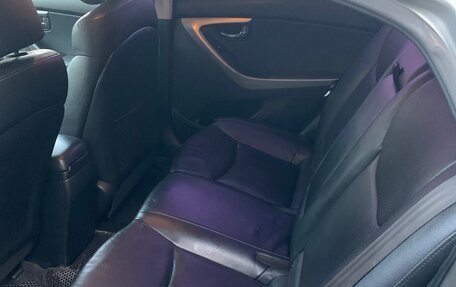 Hyundai Avante, 2011 год, 930 000 рублей, 16 фотография