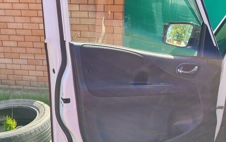 Nissan Serena IV, 2012 год, 1 200 000 рублей, 11 фотография