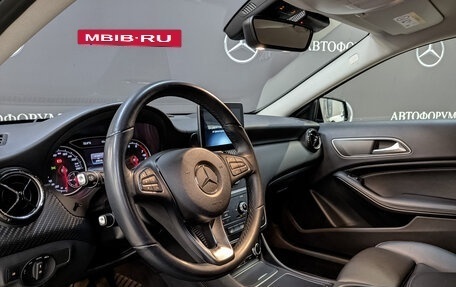 Mercedes-Benz GLA, 2019 год, 2 799 000 рублей, 15 фотография
