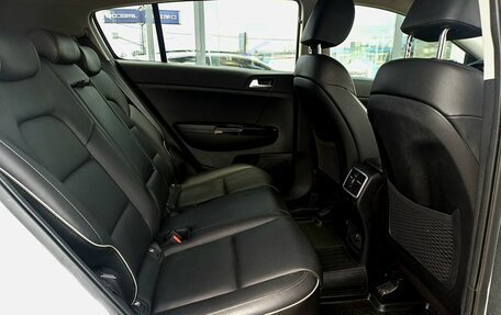 KIA Sportage IV рестайлинг, 2020 год, 2 699 000 рублей, 27 фотография