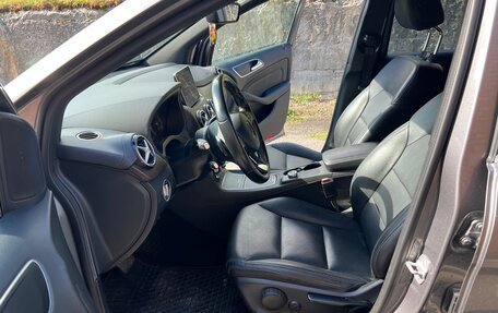 Mercedes-Benz B-Класс, 2015 год, 1 590 000 рублей, 7 фотография