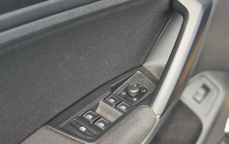 Volkswagen Tiguan II, 2019 год, 3 490 000 рублей, 14 фотография