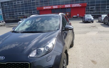KIA Sportage IV рестайлинг, 2017 год, 2 300 000 рублей, 2 фотография