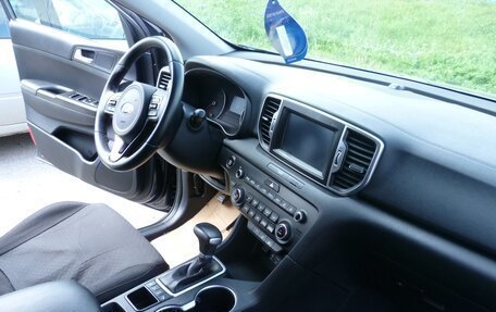 KIA Sportage IV рестайлинг, 2017 год, 2 300 000 рублей, 11 фотография