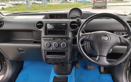 Toyota bB I рестайлинг, 2002 год, 450 000 рублей, 12 фотография