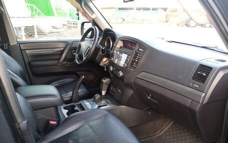 Mitsubishi Pajero IV, 2011 год, 1 600 000 рублей, 10 фотография
