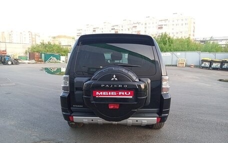 Mitsubishi Pajero IV, 2011 год, 1 600 000 рублей, 6 фотография