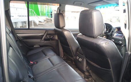 Mitsubishi Pajero IV, 2011 год, 1 600 000 рублей, 17 фотография