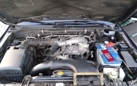 Mitsubishi Pajero IV, 2011 год, 1 600 000 рублей, 16 фотография
