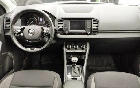 Skoda Karoq I, 2021 год, 2 680 000 рублей, 9 фотография